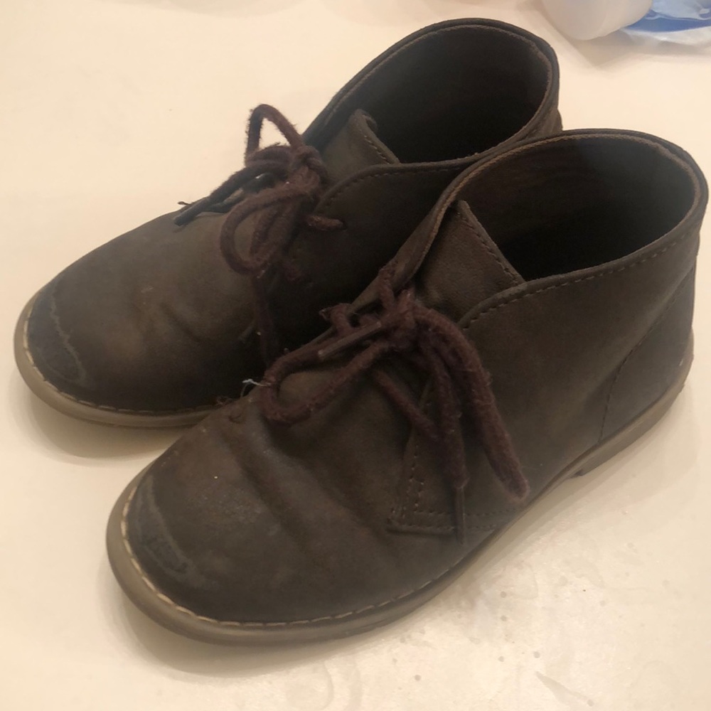 Dark brown booties for boys